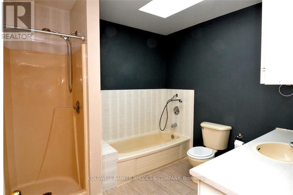 A - 160 Mafeking Avenue, Ottawa, Ontario  K1K 2V5 - Photo 8 - X13540118