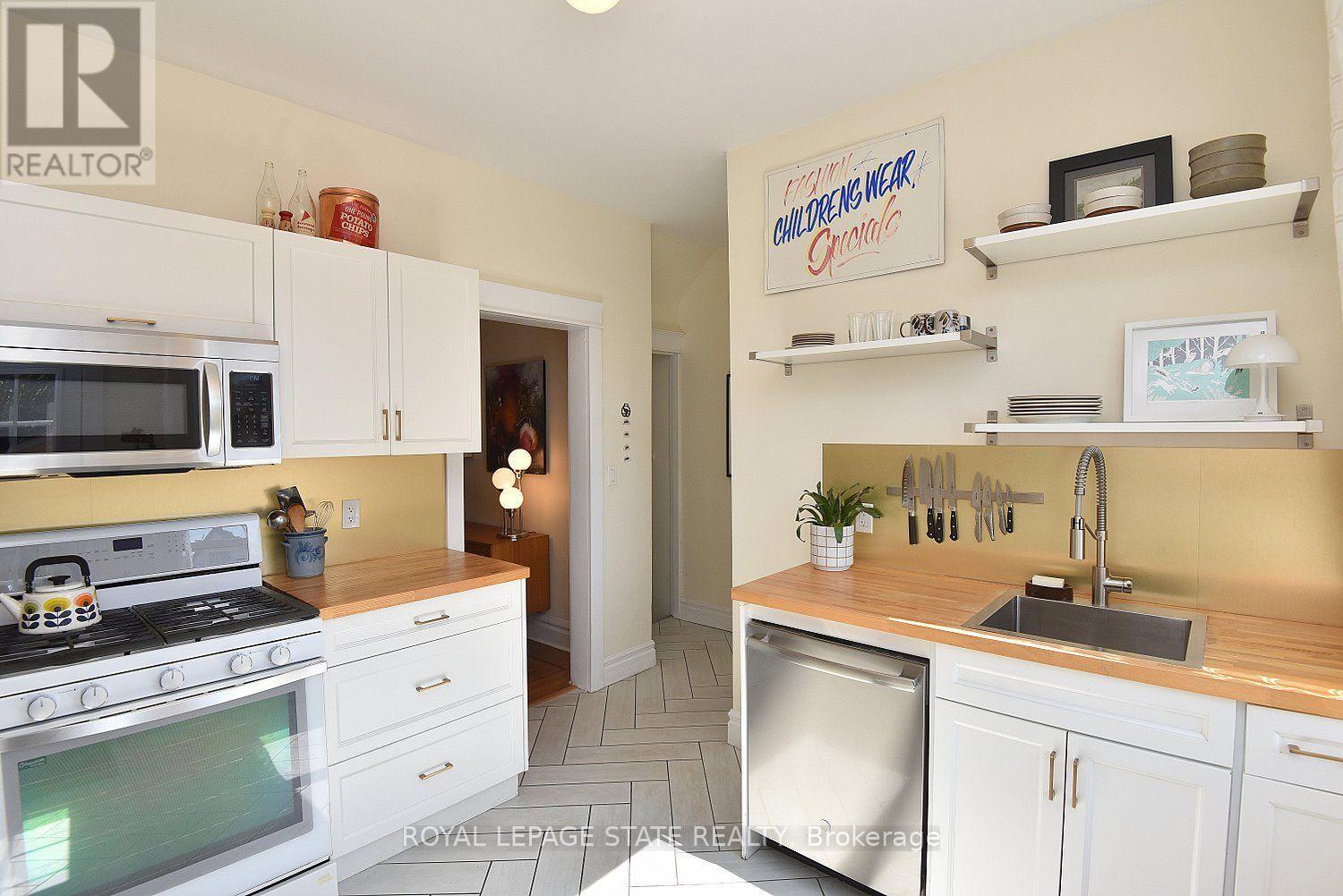 20 Fairholt Road N, Hamilton, Ontario L8M 2T1 - Photo 13 - X13542928