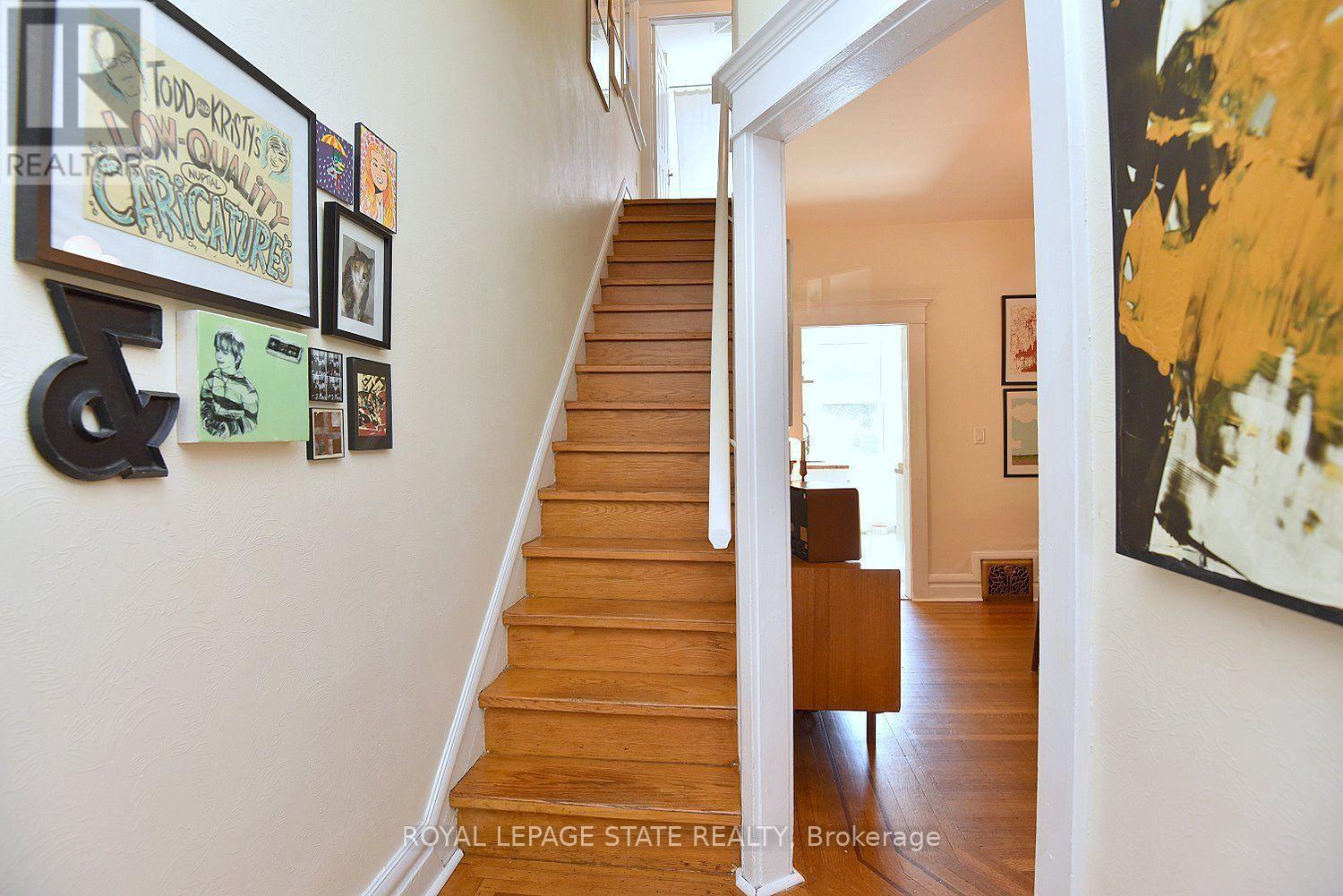 20 Fairholt Road N, Hamilton, Ontario L8M 2T1 - Photo 18 - X13542928