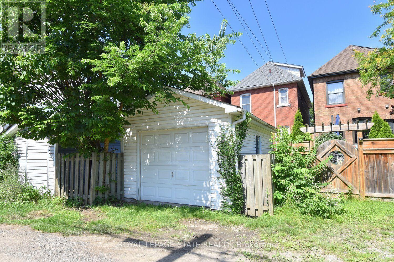 20 Fairholt Road N, Hamilton, Ontario L8M 2T1 - Photo 45 - X13542928