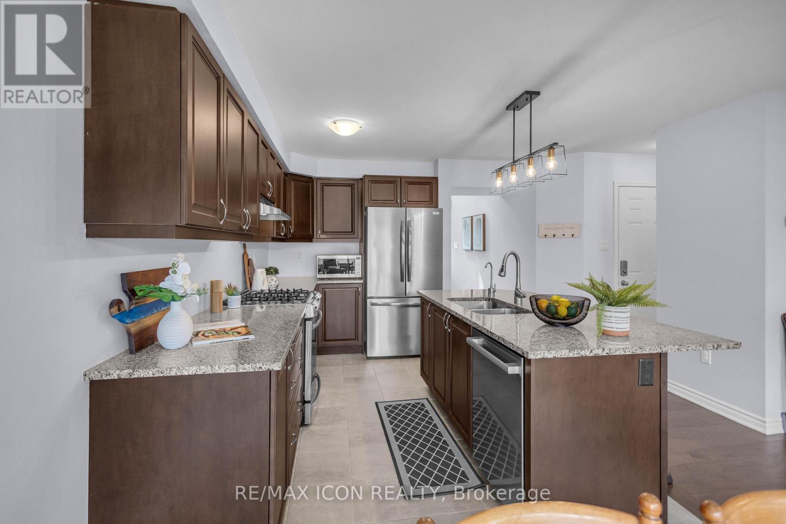 515 Equestrian Way, Cambridge, Ontario  N3E 0B5 - Photo 10 - X13542954