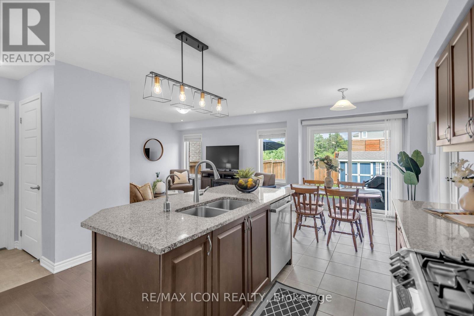 515 Equestrian Way, Cambridge, Ontario  N3E 0B5 - Photo 11 - X13542954