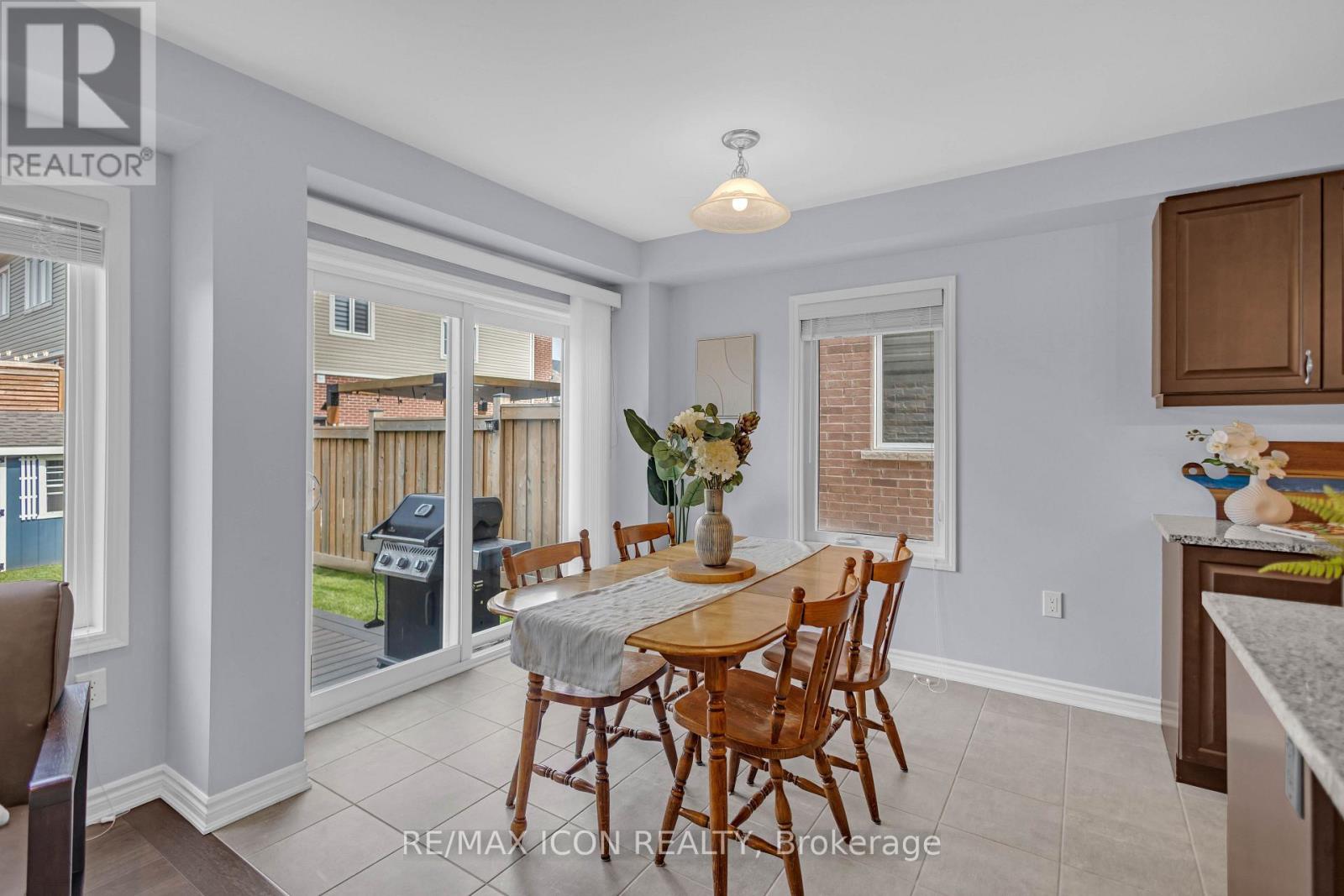 515 Equestrian Way, Cambridge, Ontario  N3E 0B5 - Photo 12 - X13542954