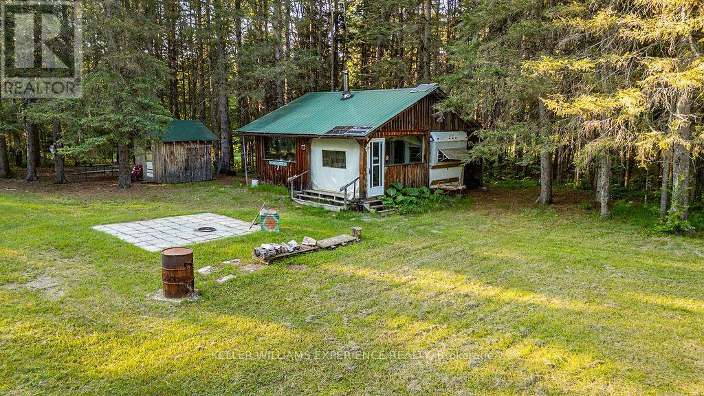 2101 Ahmic Lake Road, Magnetawan, Ontario  P0A 1P0 - Photo 13 - X13542974