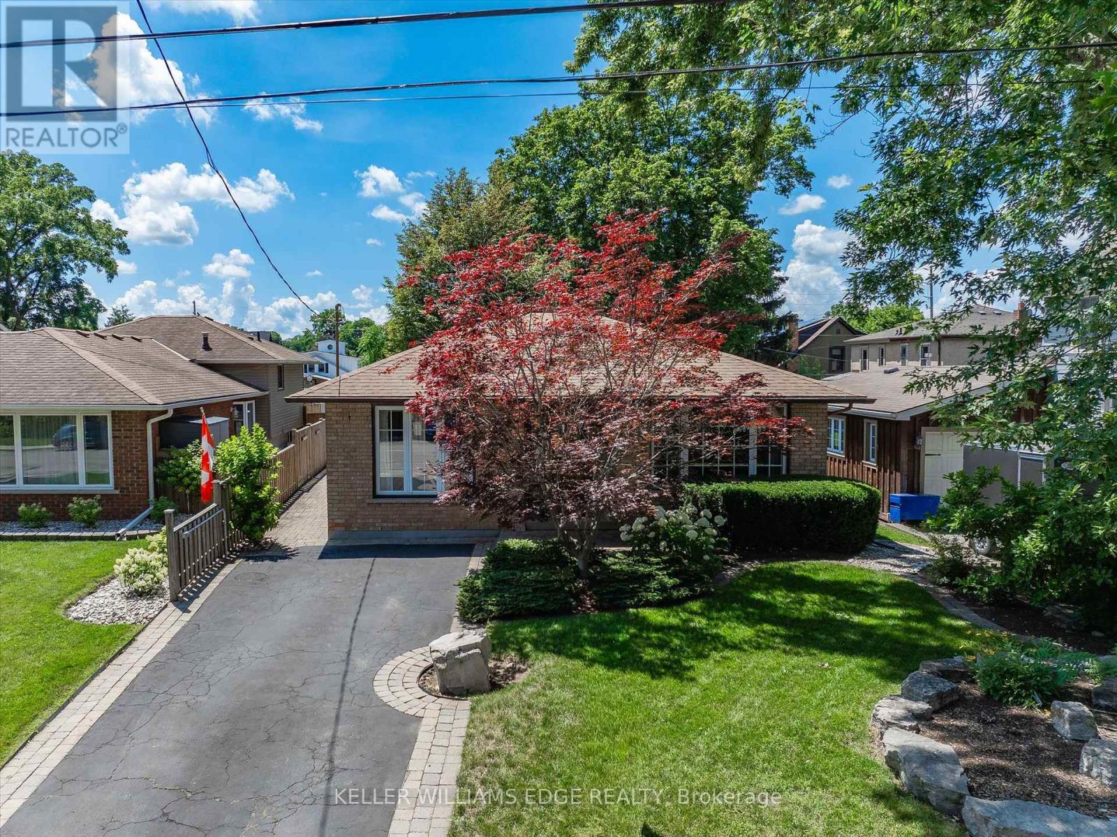 38 JAMES STREET, Hamilton (Dundas)