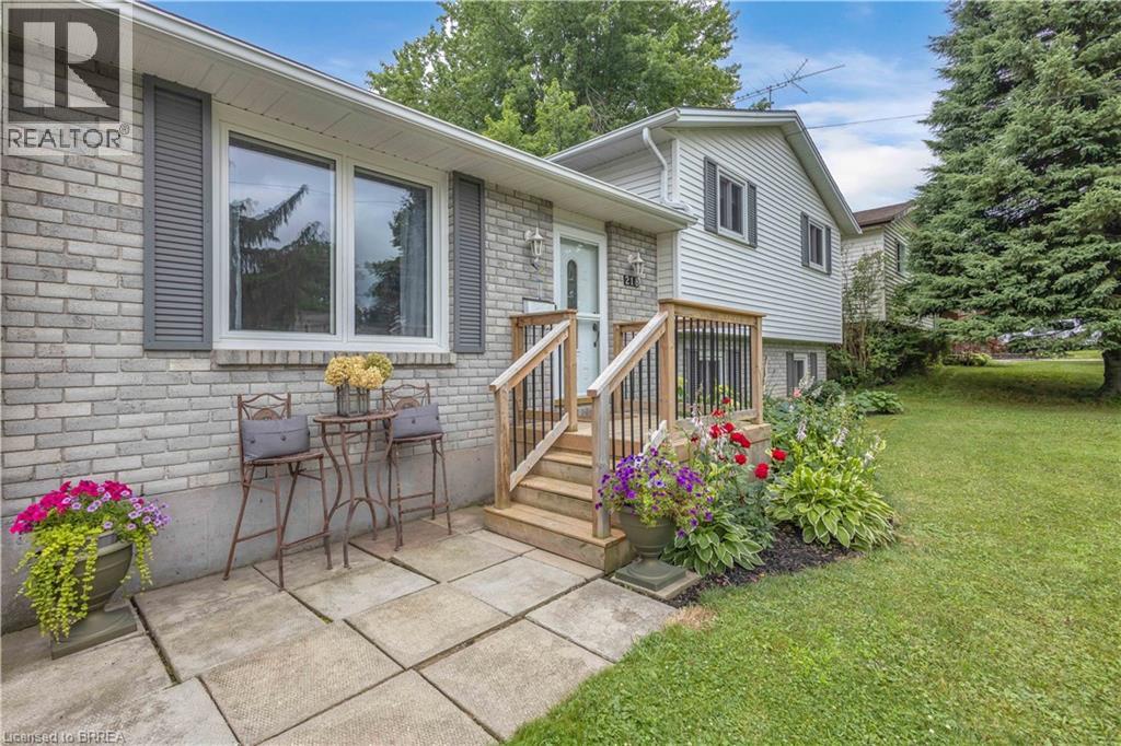 218 Mechanic Street W, Waterford, Ontario  N0E 1Y0 - Photo 3 - 40845936