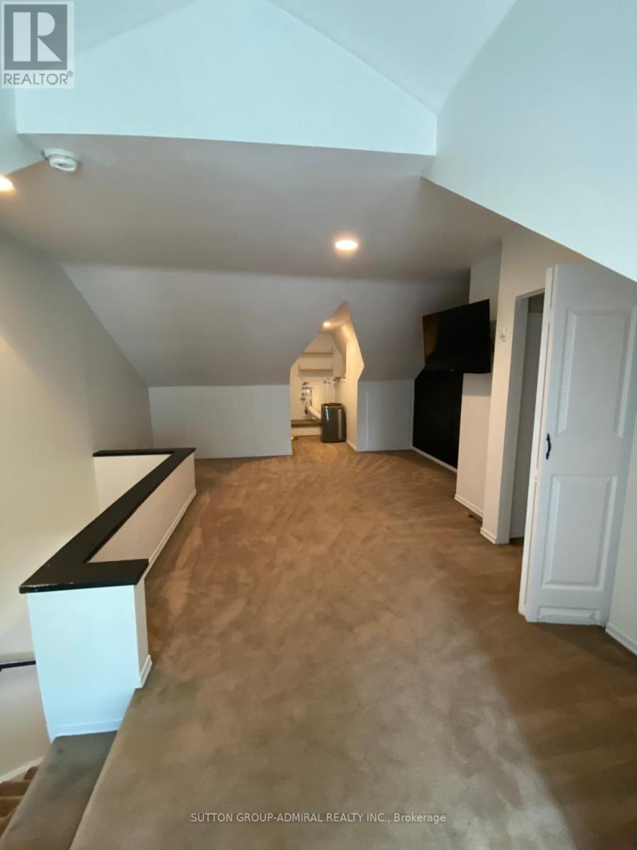 UPPER - 177 LOGAN AVENUE - Photo 16