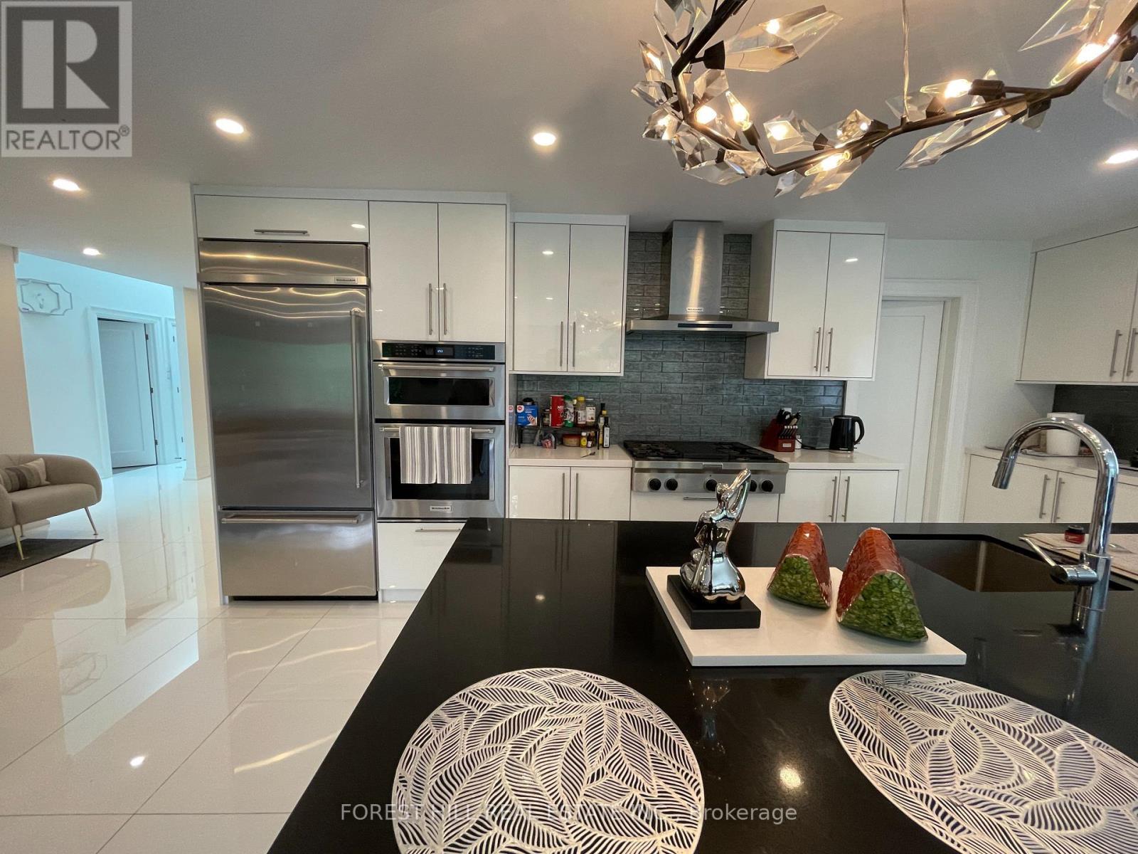 24 Academy Road, Toronto, Ontario  M9N 3K2 - Photo 13 - W13543198