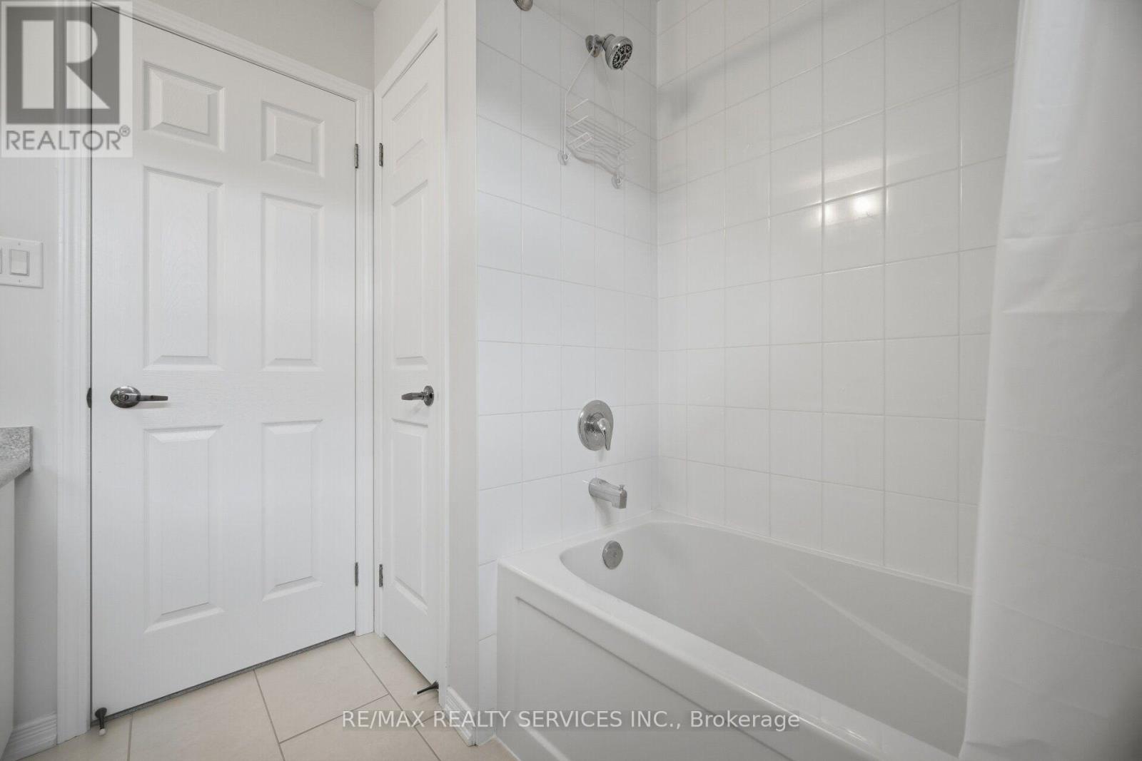 144 Baffin Crescent, Brampton, Ontario  L7A 4K9 - Photo 36 - W13537780