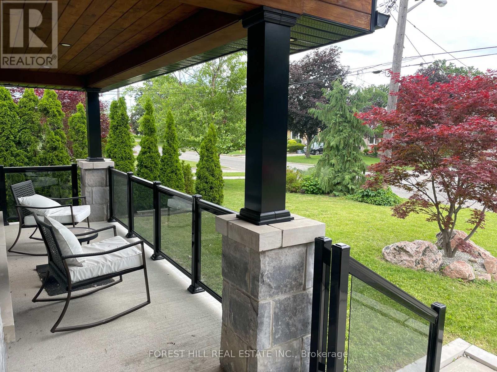 24 Academy Road, Toronto, Ontario  M9N 3K2 - Photo 5 - W13543198