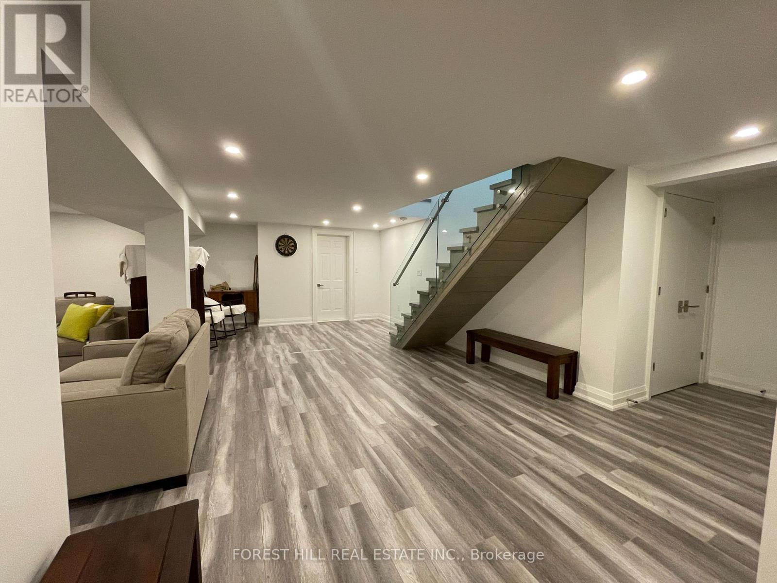 24 Academy Road, Toronto, Ontario  M9N 3K2 - Photo 27 - W13543198