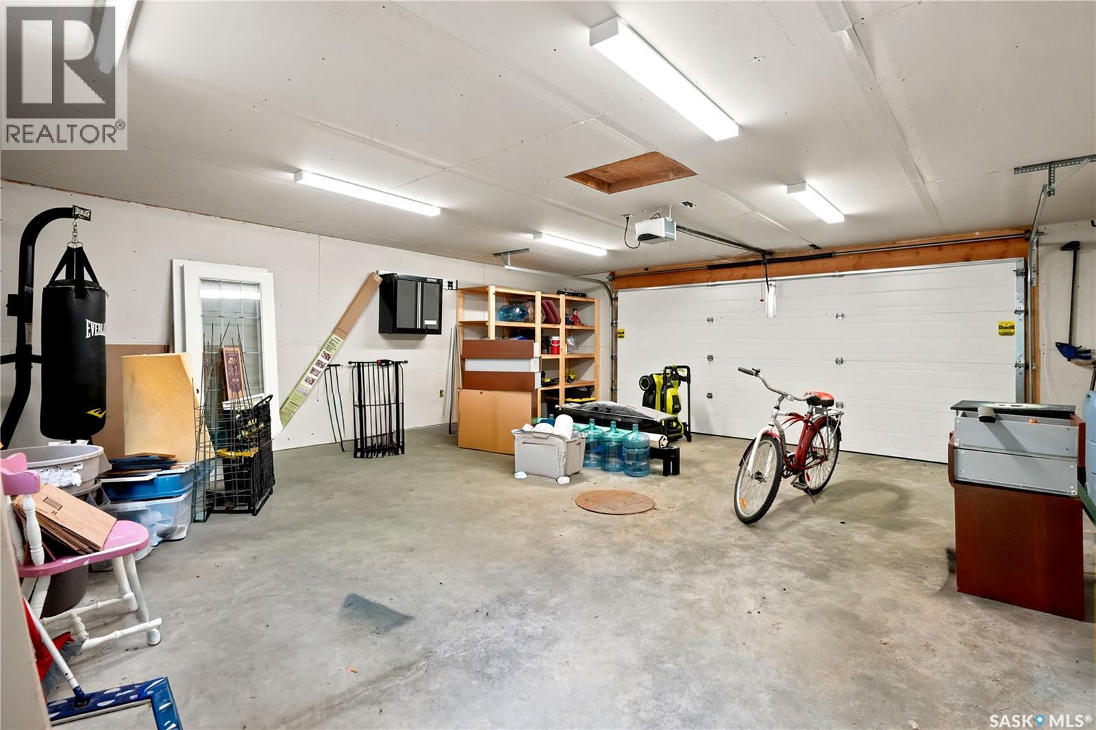 2221 Montague Street, Regina, Saskatchewan  S4T 3K2 - Photo 32 - SK042061