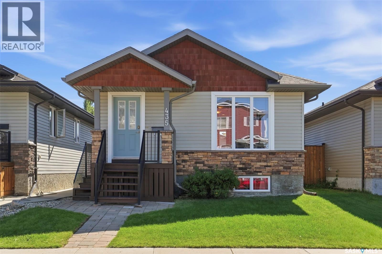 435 COAD MANOR, saskatoon, Saskatchewan