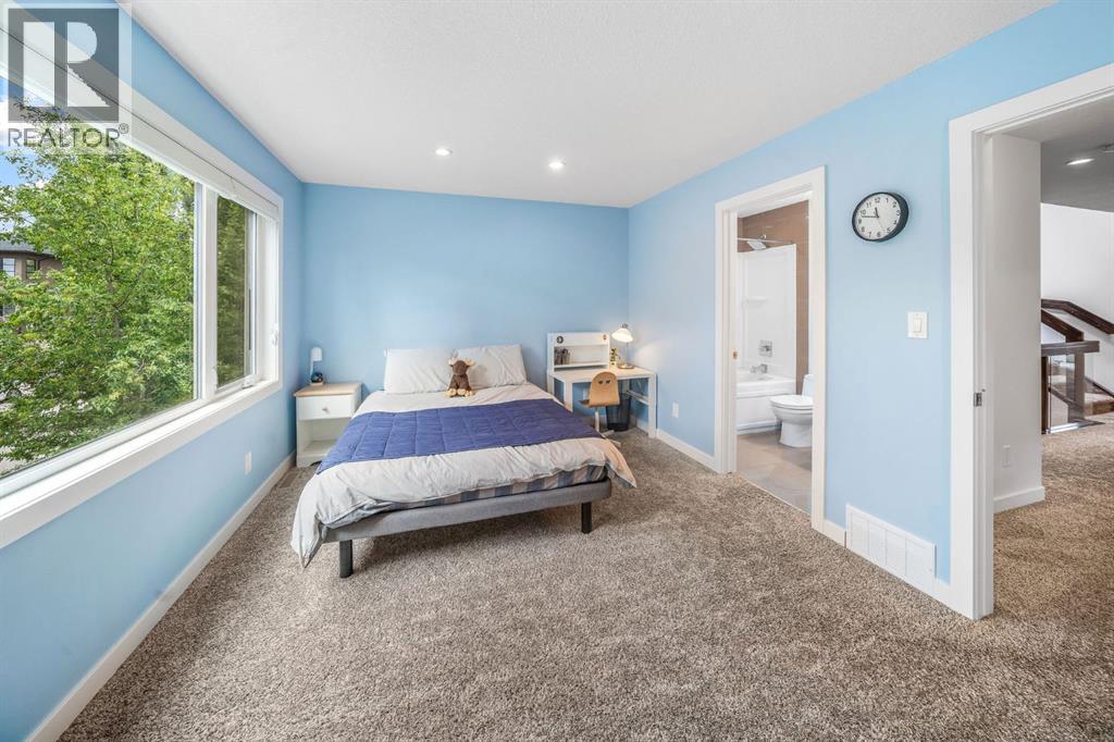 1734 37 Avenue Sw, Calgary, Alberta  T2T 2H3 - Photo 31 - A2316973