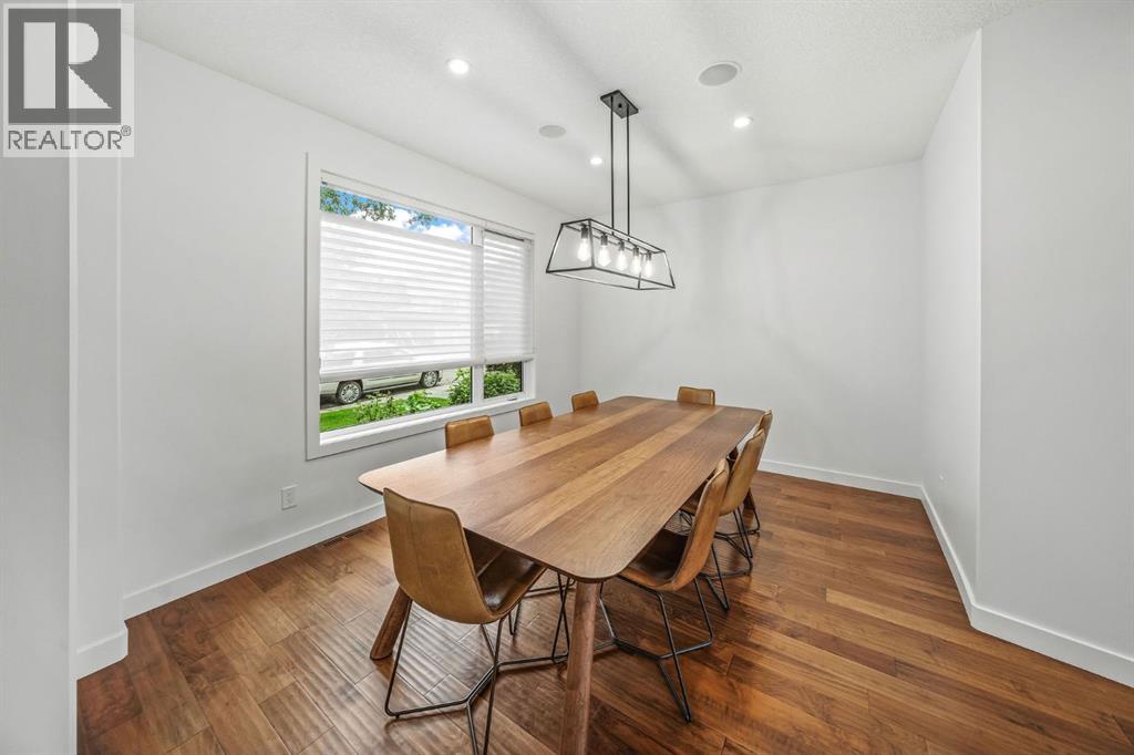 1734 37 Avenue Sw, Calgary, Alberta  T2T 2H3 - Photo 3 - A2316973