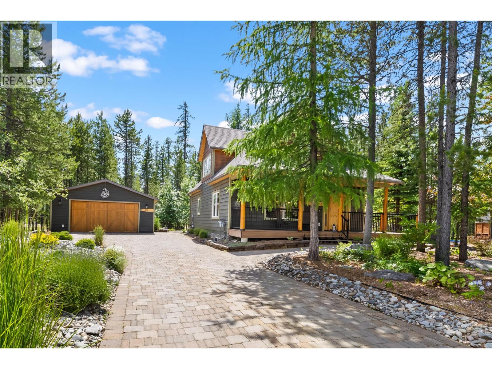 217 Forest Crowne Close, Kimberley, British Columbia V1A 3N2 - Photo 1 - 10392893