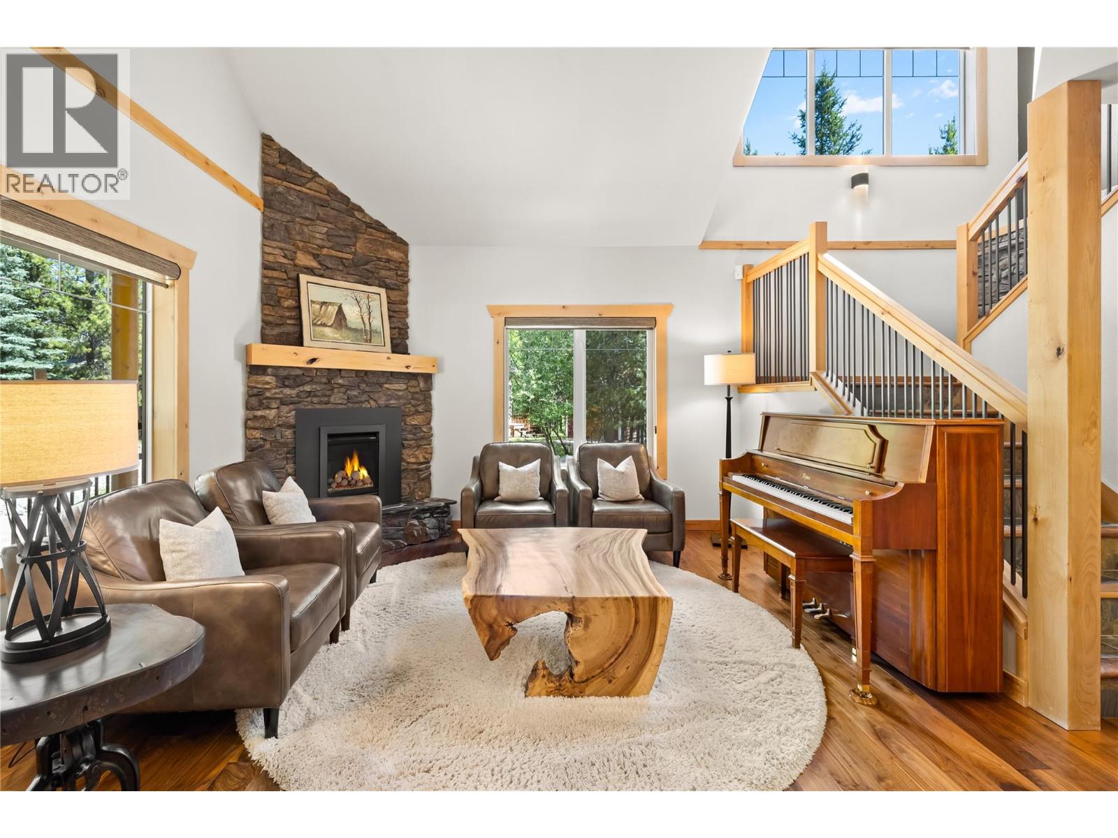 217 Forest Crowne Close, Kimberley, British Columbia V1A 3N2 - Photo 4 - 10392893