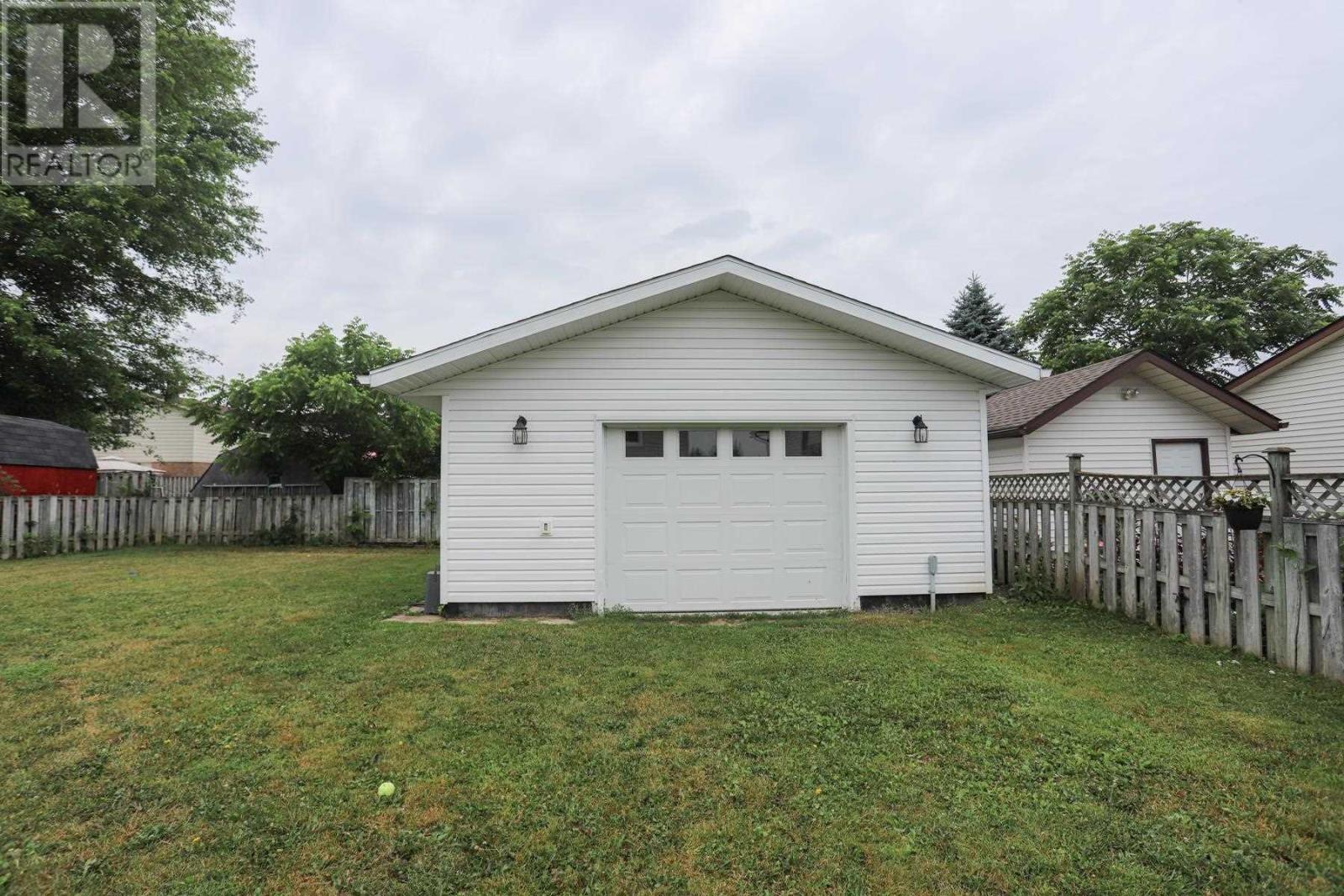 9 Taskar Dr, Sault Ste. Marie, Ontario P6A 6N5 - Photo 50 - SM261791