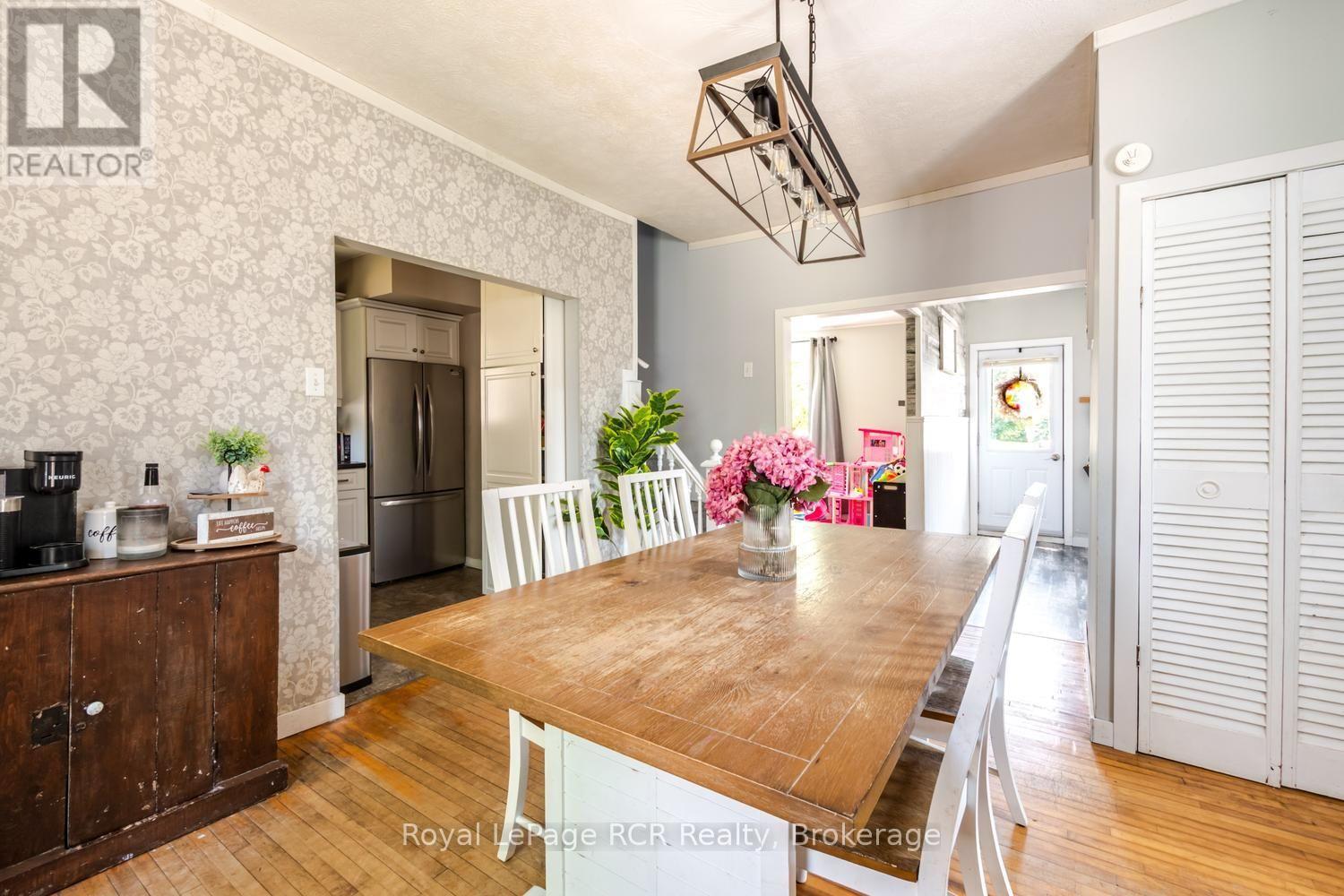 450 Taylor Street, South Bruce Peninsula, Ontario  N0H 2T0 - Photo 14 - X13543424