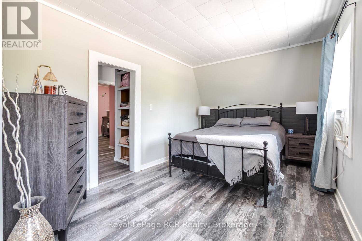 450 Taylor Street, South Bruce Peninsula, Ontario  N0H 2T0 - Photo 23 - X13543424