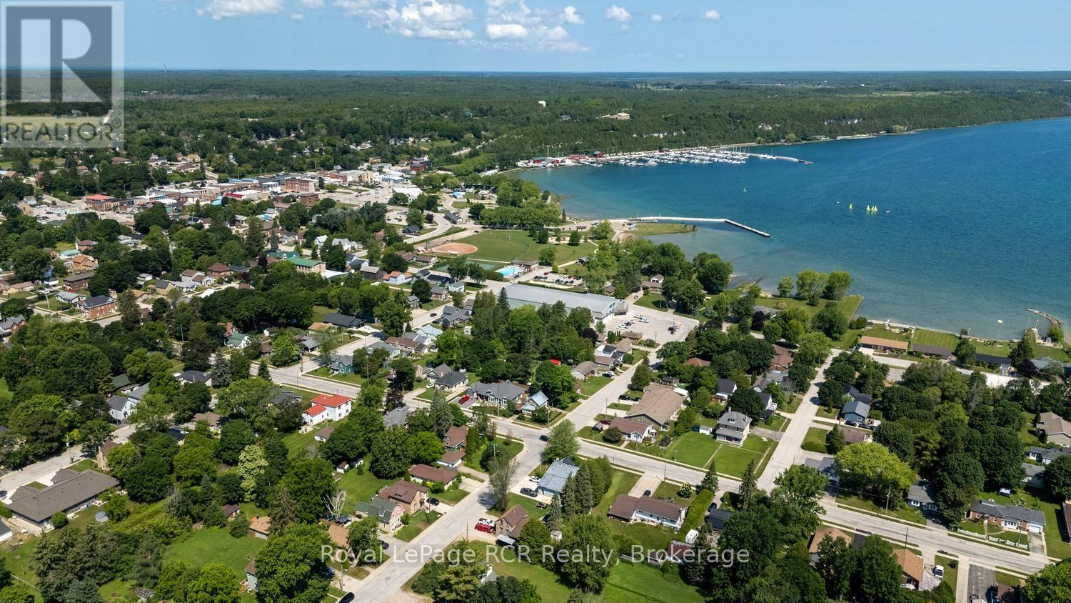 450 Taylor Street, South Bruce Peninsula, Ontario  N0H 2T0 - Photo 48 - X13543424