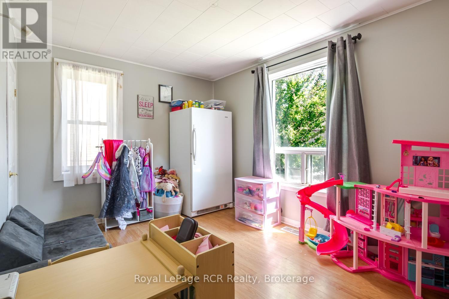 450 Taylor Street, South Bruce Peninsula, Ontario  N0H 2T0 - Photo 8 - X13543424
