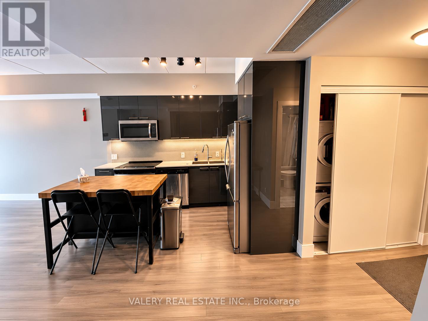 519 - 15 Prince Albert Blvd Boulevard, Kitchener, Ontario  N2H 0C2 - Photo 3 - X13135404