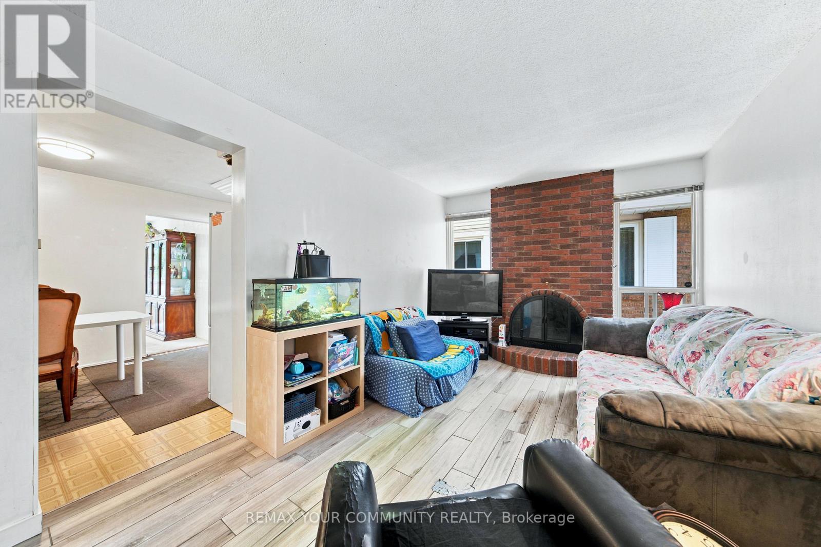 37 Longbow Square, Toronto, Ontario M1W 2W6 - Photo 14 - E13543434