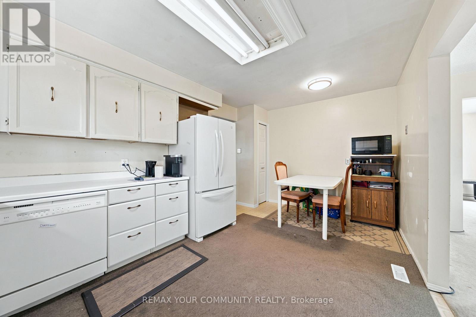37 Longbow Square, Toronto, Ontario M1W 2W6 - Photo 20 - E13543434