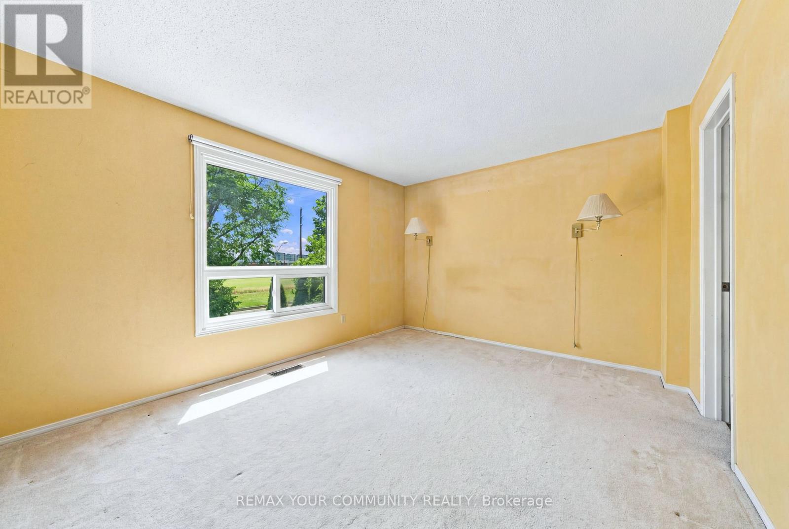 37 Longbow Square, Toronto, Ontario M1W 2W6 - Photo 24 - E13543434