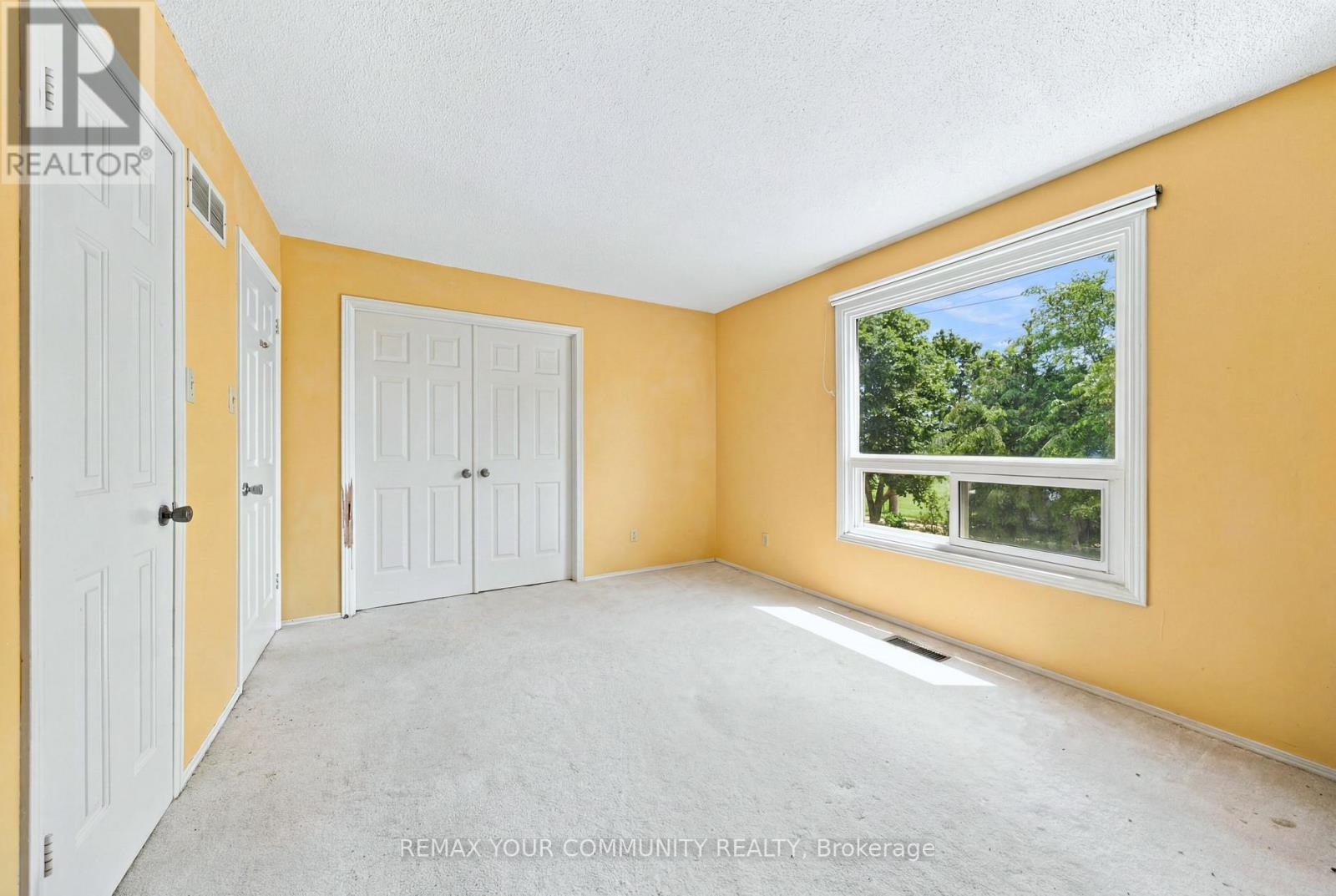 37 Longbow Square, Toronto, Ontario M1W 2W6 - Photo 25 - E13543434