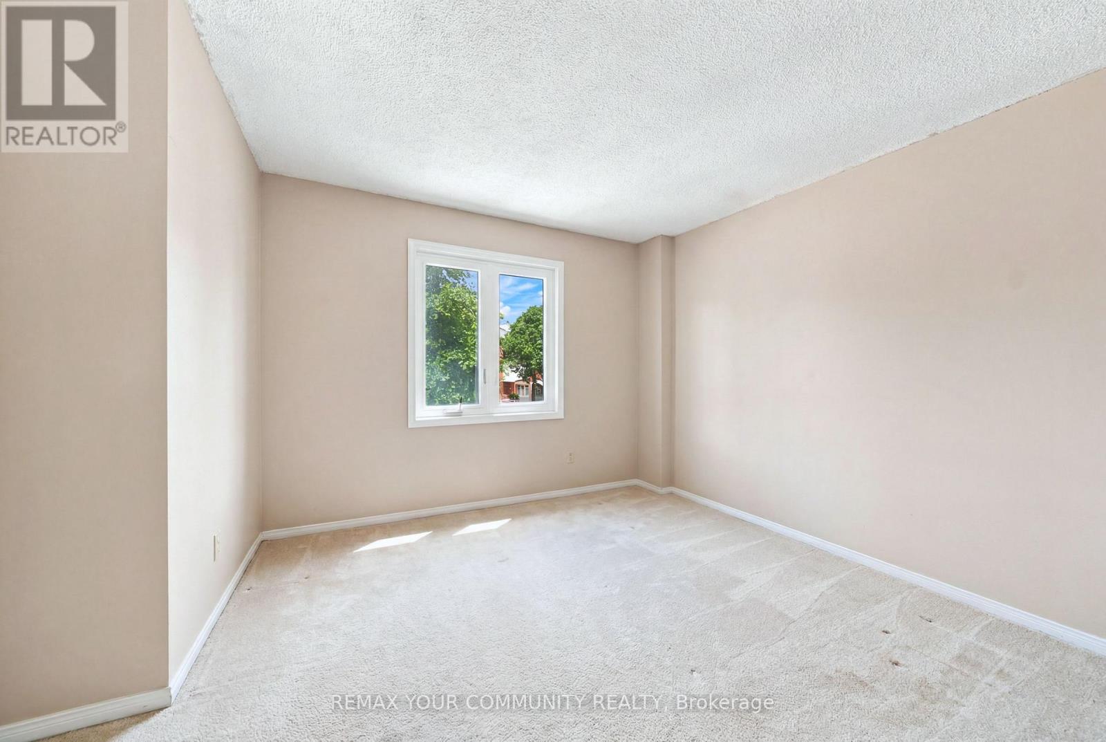 37 Longbow Square, Toronto, Ontario M1W 2W6 - Photo 30 - E13543434