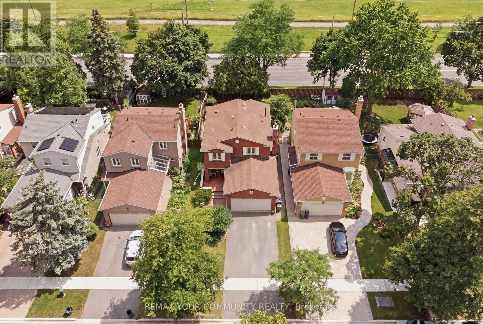 37 Longbow Square, Toronto, Ontario M1W 2W6 - Photo 45 - E13543434