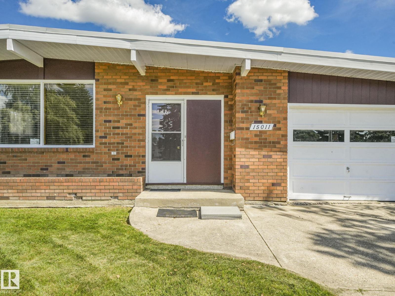 15011 72a St NW, Edmonton, Alberta  T5C 0S3 - Photo 2 - E4497831