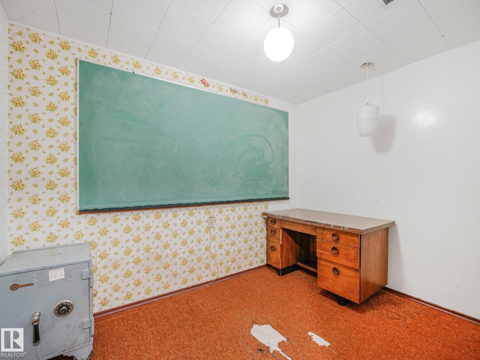 15011 72a St NW, Edmonton, Alberta  T5C 0S3 - Photo 42 - E4497831