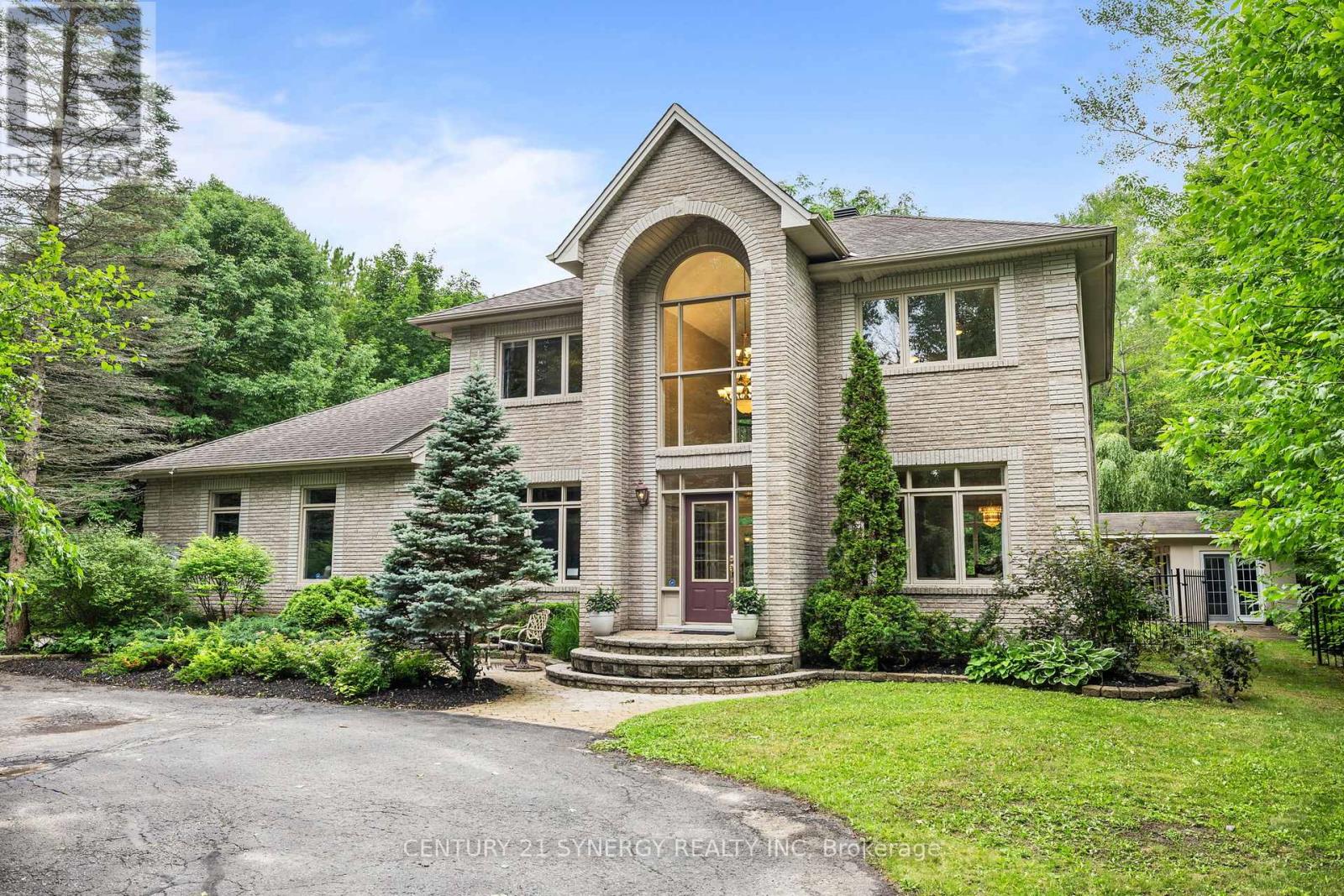 5835 KNIGHTS DRIVE, Ottawa