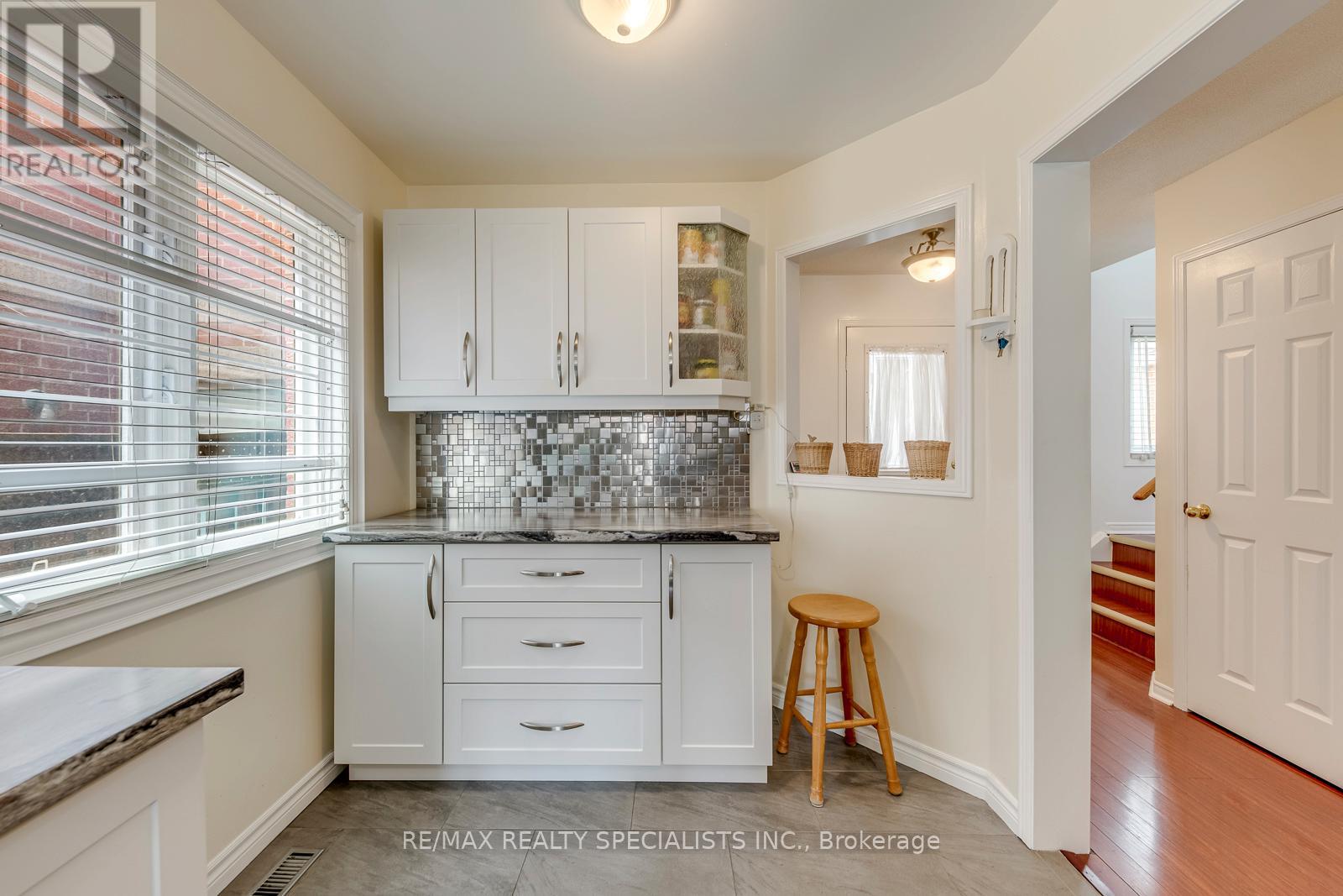 40 Mannel Crescent, Brampton, Ontario  L6Y 5E2 - Photo 19 - W13543430