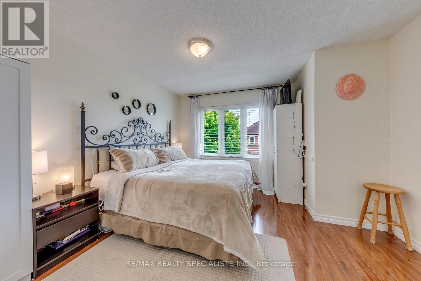 40 Mannel Crescent, Brampton, Ontario  L6Y 5E2 - Photo 22 - W13543430