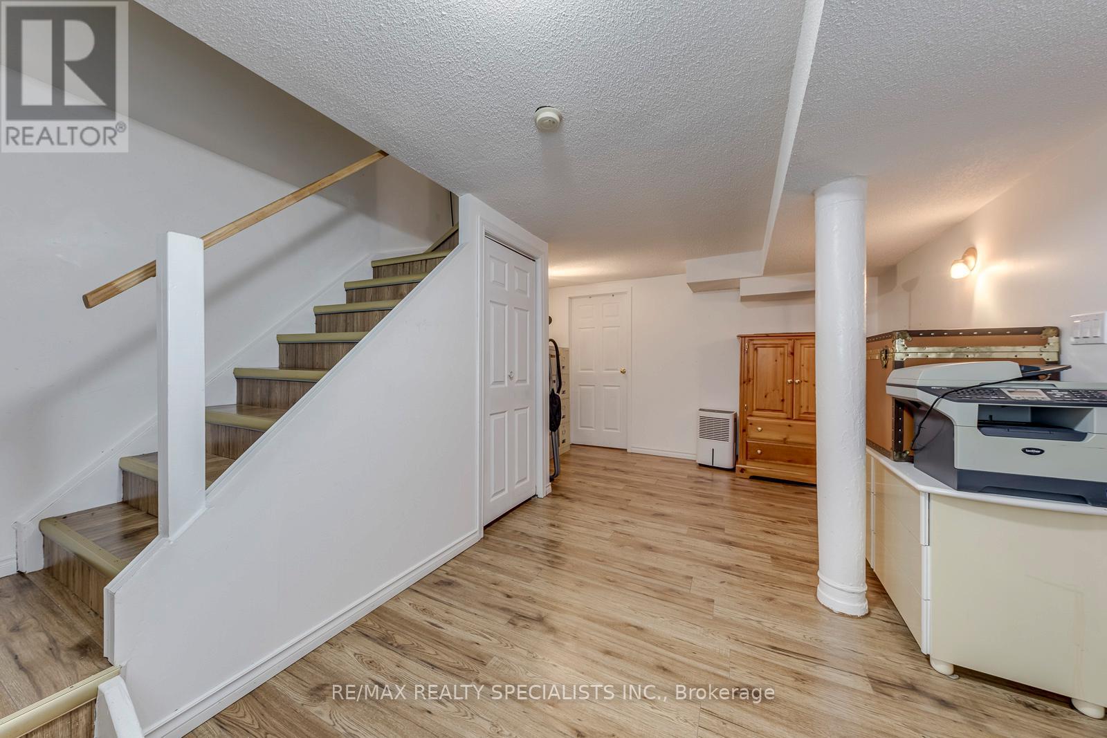 40 Mannel Crescent, Brampton, Ontario  L6Y 5E2 - Photo 31 - W13543430