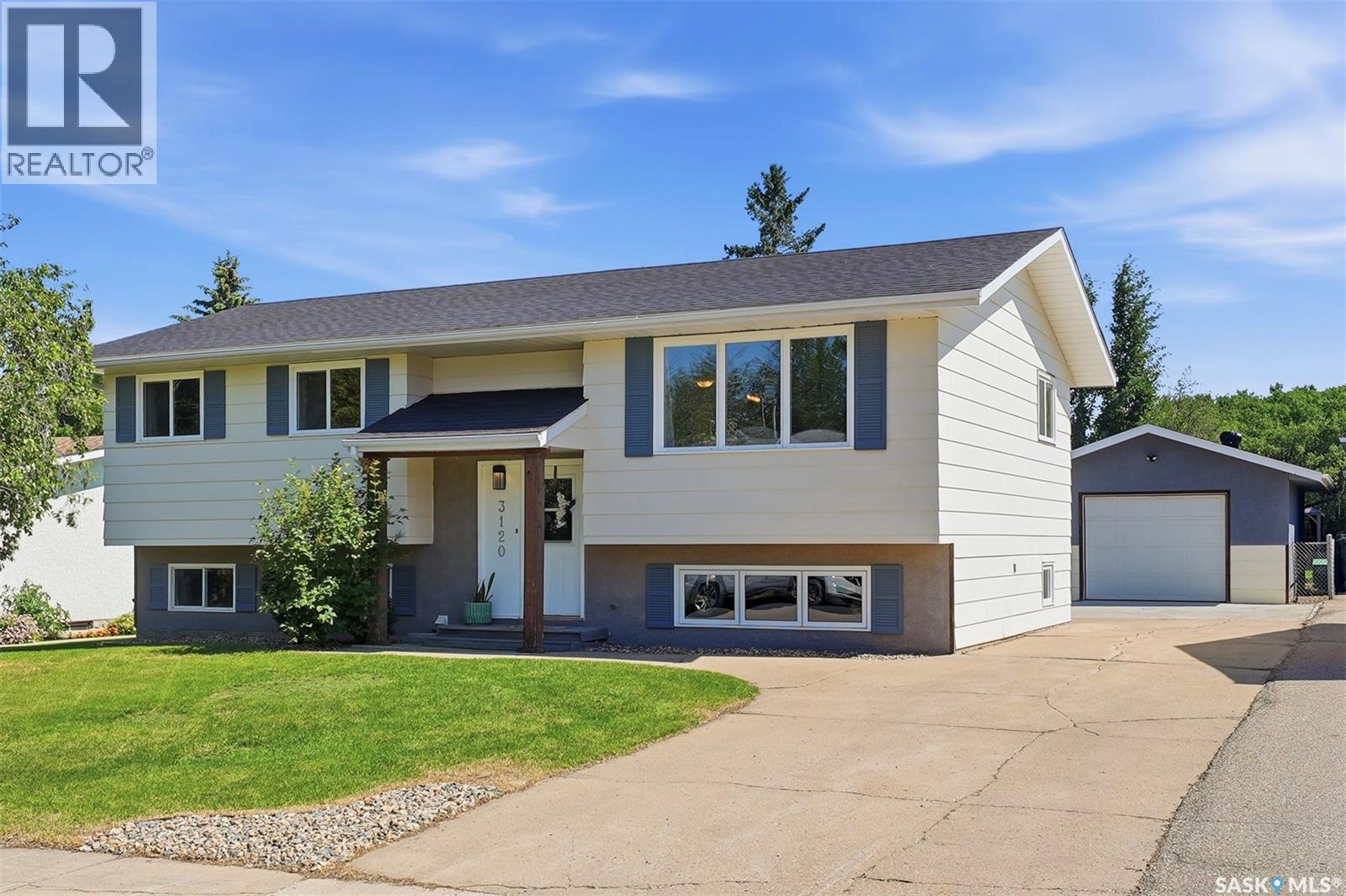 3120 Hogeweide DRIVE, prince albert, Saskatchewan