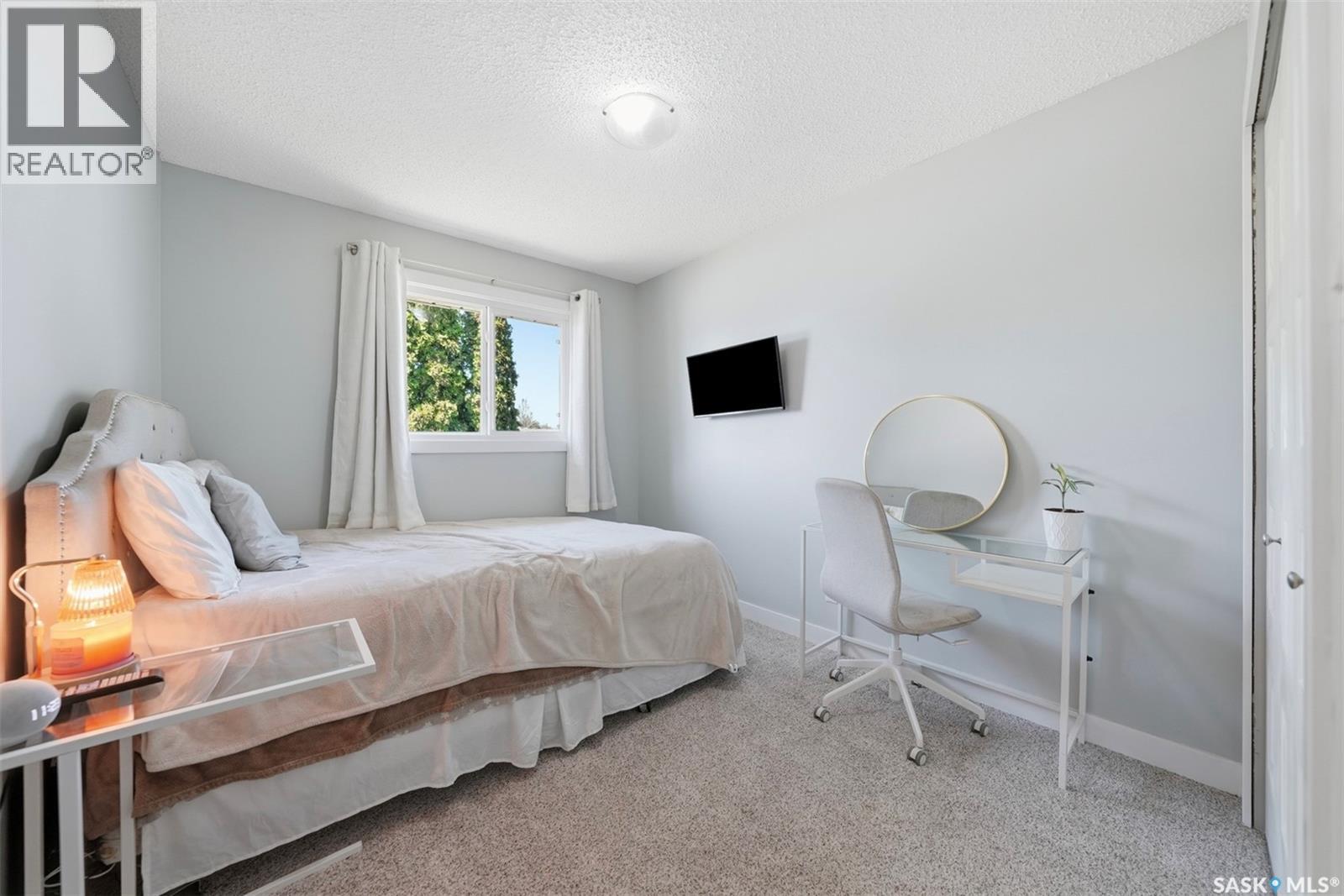 3120 Hogeweide Drive, Prince Albert, Saskatchewan  S6V 6X9 - Photo 19 - SK042041