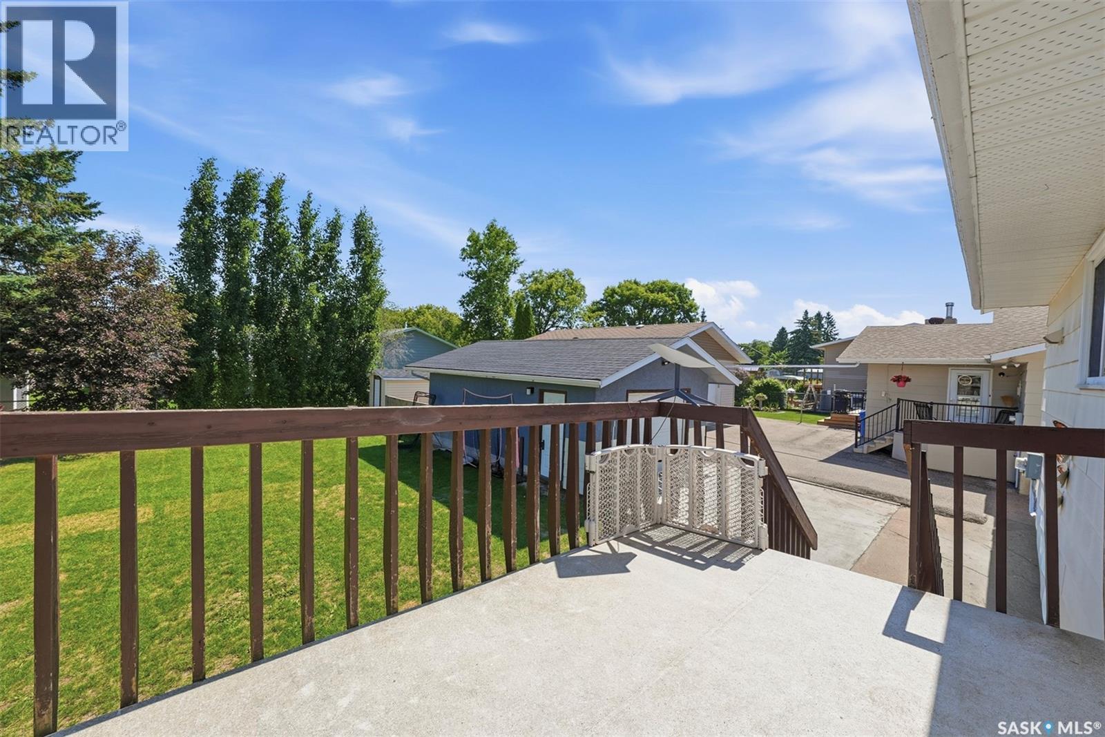 3120 Hogeweide Drive, Prince Albert, Saskatchewan  S6V 6X9 - Photo 30 - SK042041