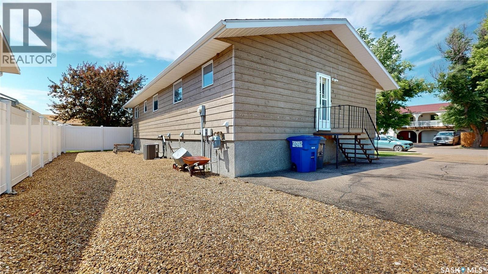 51 Harrigan Crescent, Maple Creek, Saskatchewan  S0N 1N0 - Photo 58 - SK041938