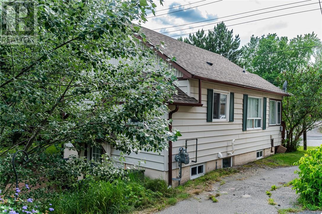 652 Lilac Street, Sudbury, Ontario  P3E 4E1 - Photo 10 - 2129115
