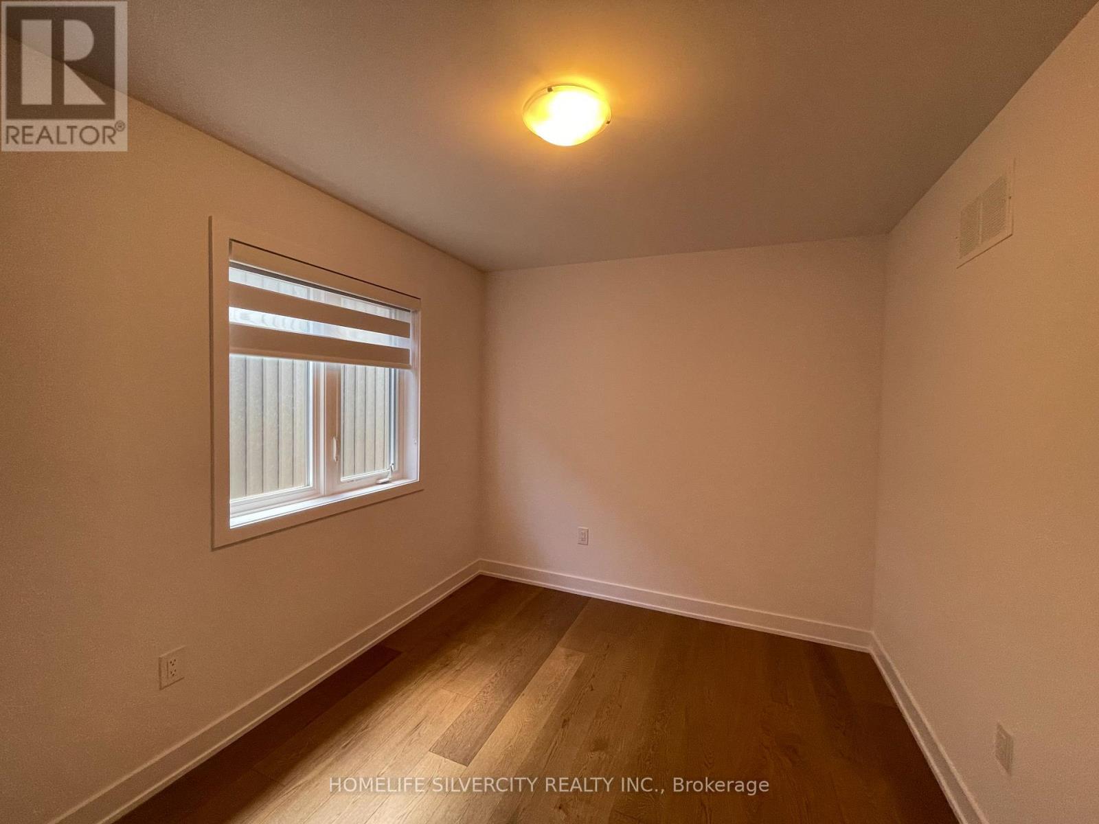 56 Mcaush Street, Barrie, Ontario  L9J 0C2 - Photo 10 - S13511752