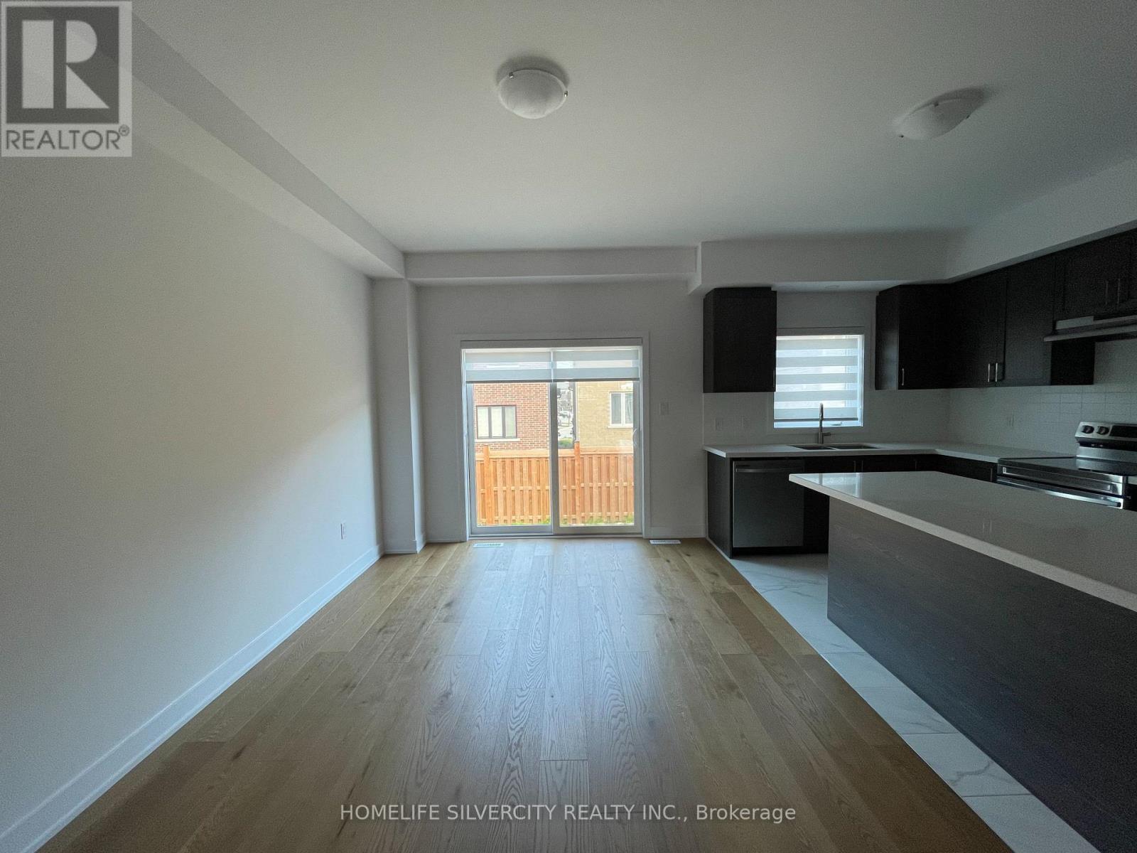 56 Mcaush Street, Barrie, Ontario  L9J 0C2 - Photo 3 - S13511752