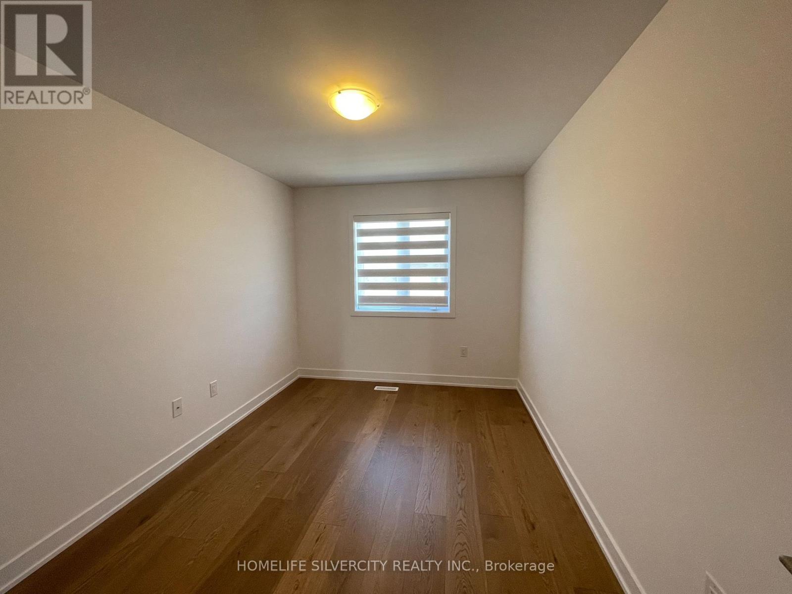 56 Mcaush Street, Barrie, Ontario  L9J 0C2 - Photo 13 - S13511752