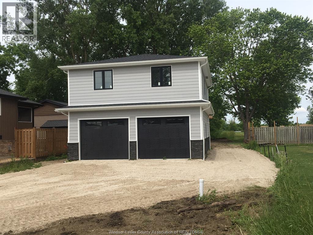 2496 FRONT ROAD, LaSalle, Ontario