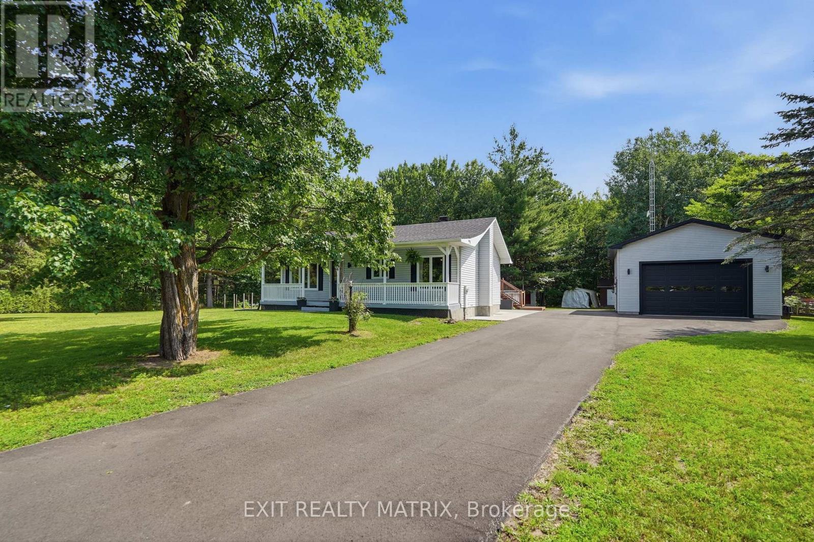 639 BOUNDARY ROAD, Alfred and Plantagenet, Ontario