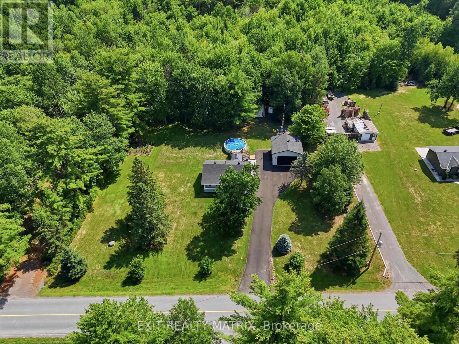 639 Boundary Road, Alfred And Plantagenet, Ontario  K0B 1A0 - Photo 37 - X13543722